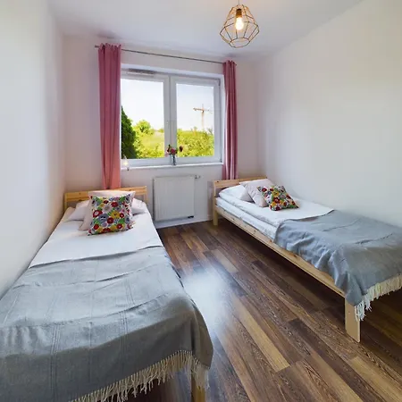 Gdanski Przytulna Z Ogrodkiem I Tarasem By Renters