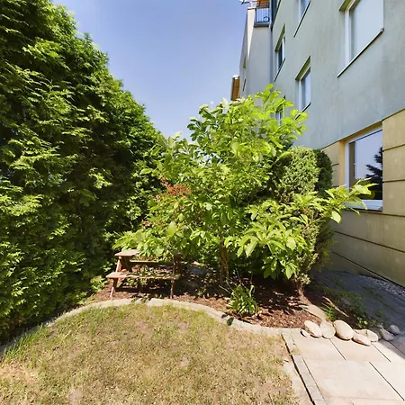 Appartement Gdanski Przytulna Z Ogrodkiem I Tarasem By Renters *