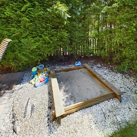 Gdanski Przytulna Z Ogrodkiem I Tarasem By Renters *