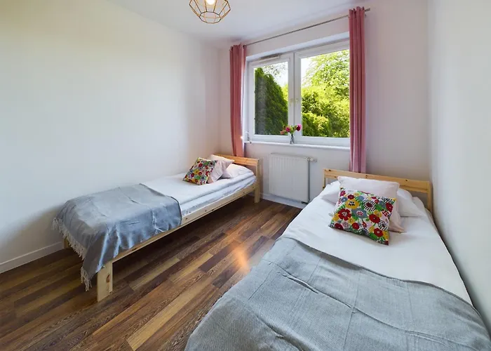 Gdanski Przytulna Z Ogrodkiem I Tarasem By Renters *